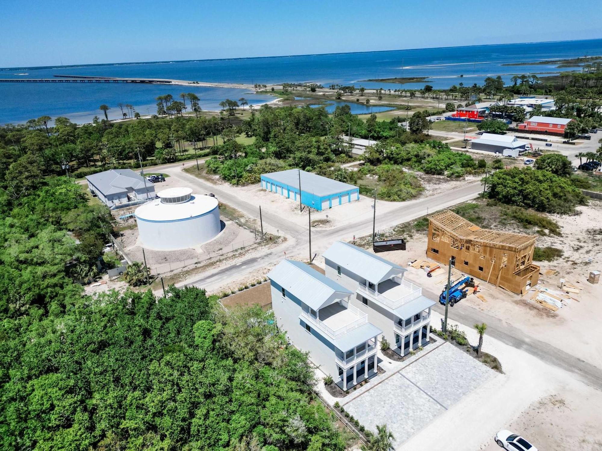 Serenity By The Sea St George Island Pool Home Eastpoint Exterior photo