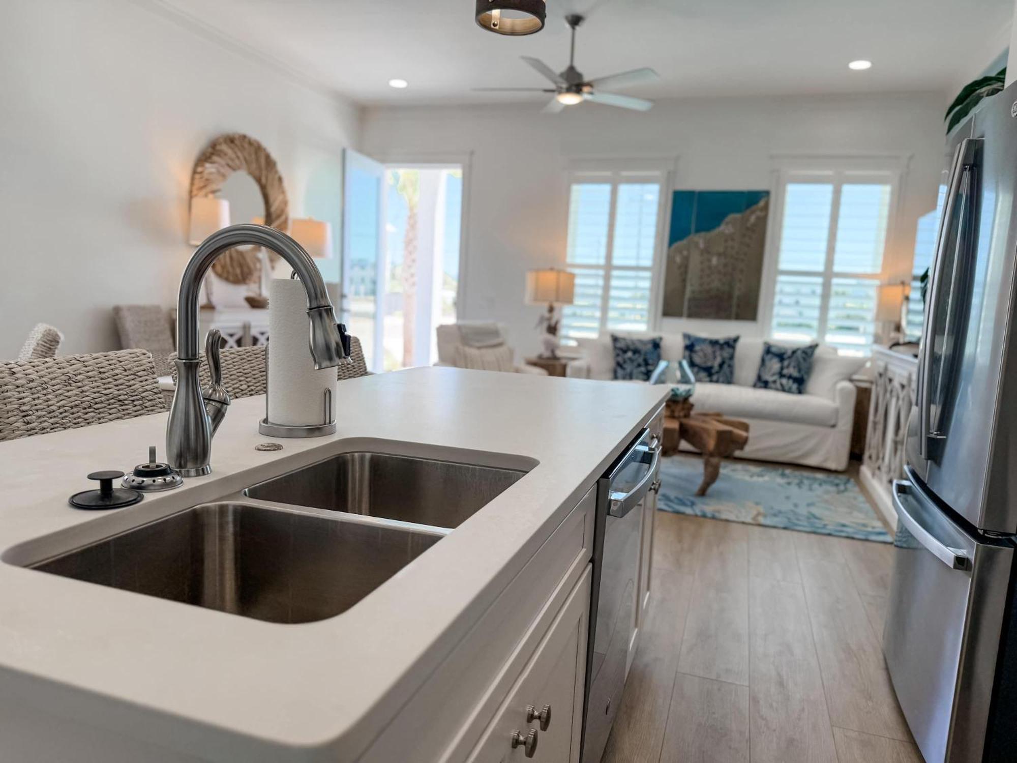 Serenity By The Sea St George Island Pool Home Eastpoint Exterior photo