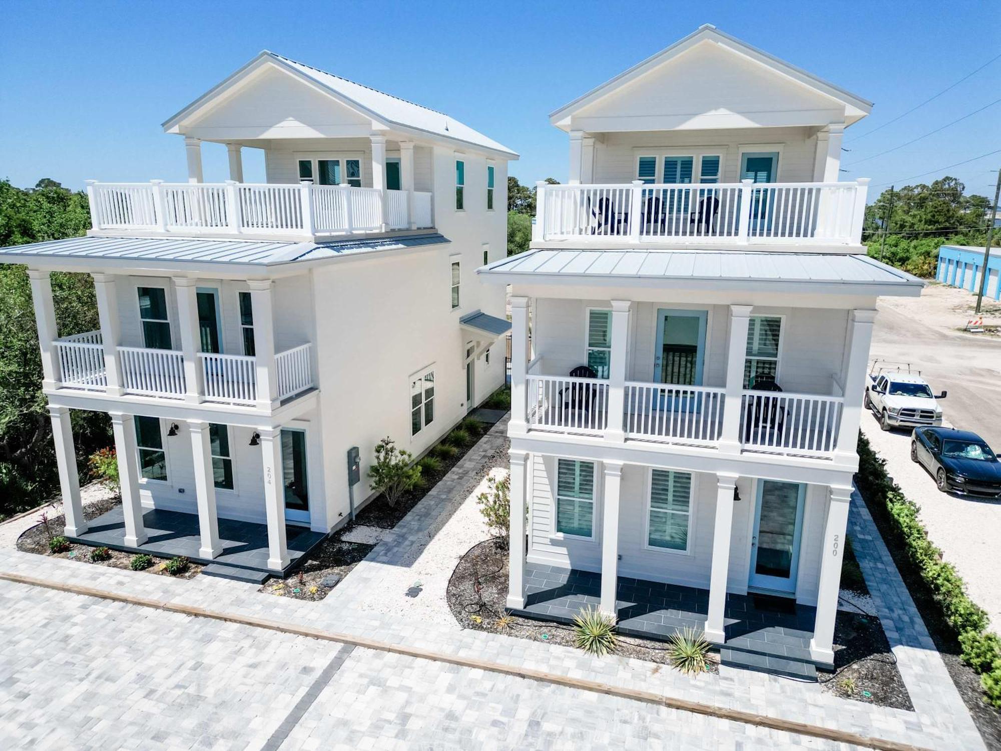 Serenity By The Sea St George Island Pool Home Eastpoint Exterior photo